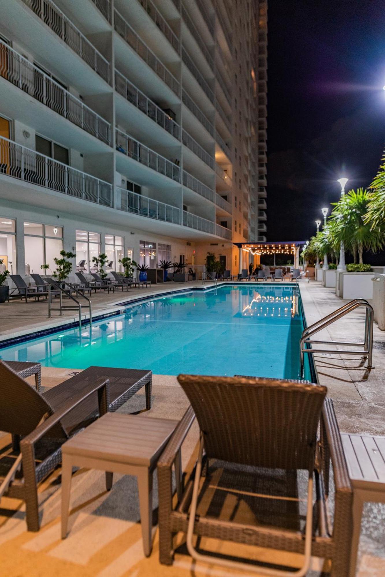 Two Bedroom Oceanview Apartment In Brickell Μαϊάμι Εξωτερικό φωτογραφία