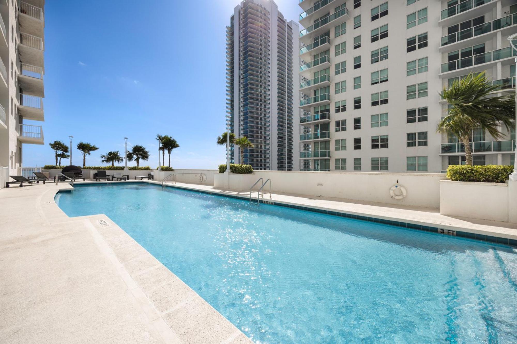 Two Bedroom Oceanview Apartment In Brickell Μαϊάμι Εξωτερικό φωτογραφία